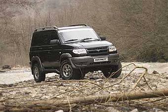  UAZ