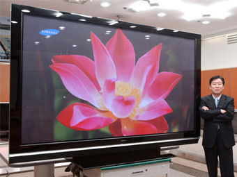   Samsung.    gadgetreview.com