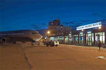  - .    www.charleroi-airport.com