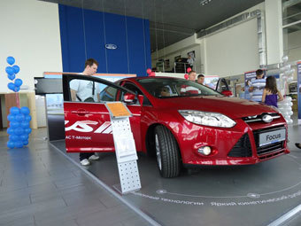  Ford  .    ford-tmotors.ru